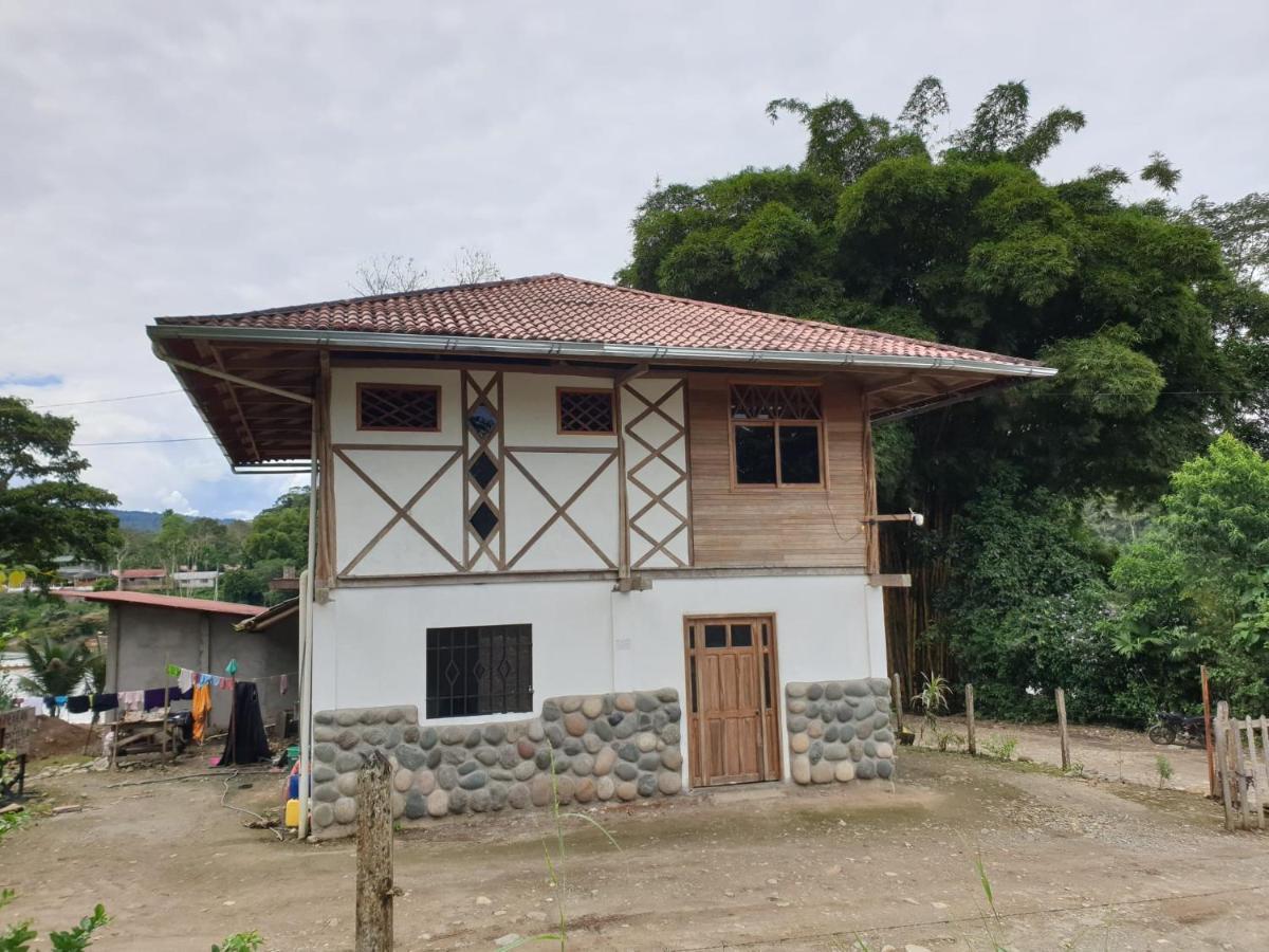 Appartamento Playa Tortuga Puerto Misahuallí Esterno foto